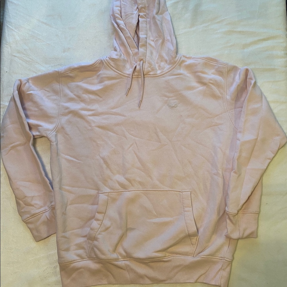 Pink Hollister hoodie, size medium, very comfy barely worn